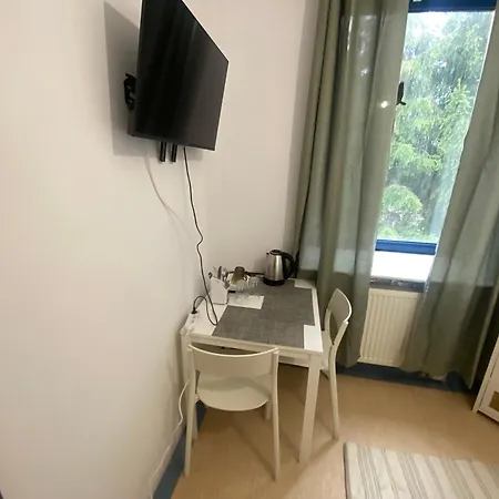 Diskrepant Budget Varšava